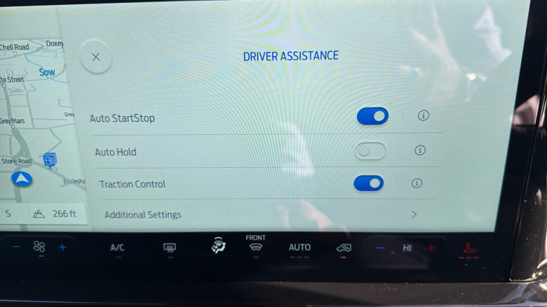 Ford Tourneo Custom 320 L2 Diesel Fwd 2.0 EcoBlue 136ps H1 Titanium 8 seater Auto
